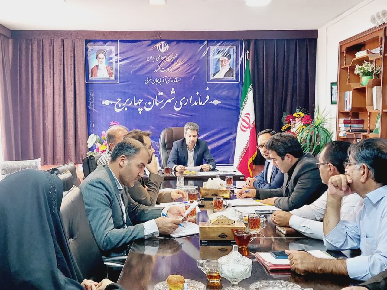جلسه کارگروه اشتغال و تسهیلات و رفع موانع تولید شهرستان چهاربرج