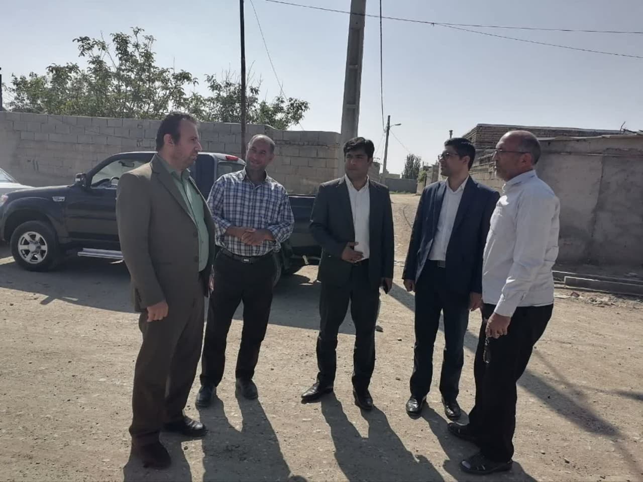 بازدید میدانی فرماندار چهاربرج از روستای شعبانلو جهت بررسی مشکلات حوزه برق و روشنایی معابر