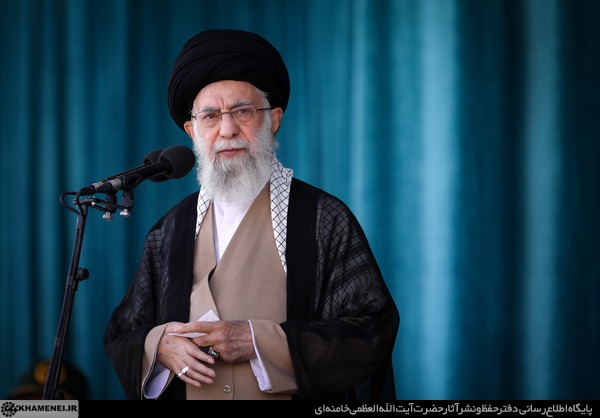 بخشهایی از بیانات رهبر انقلاب در مراسم مشترک دانش آموختگی دانشجویان دانشگاههای افسری نیروهای مسلح