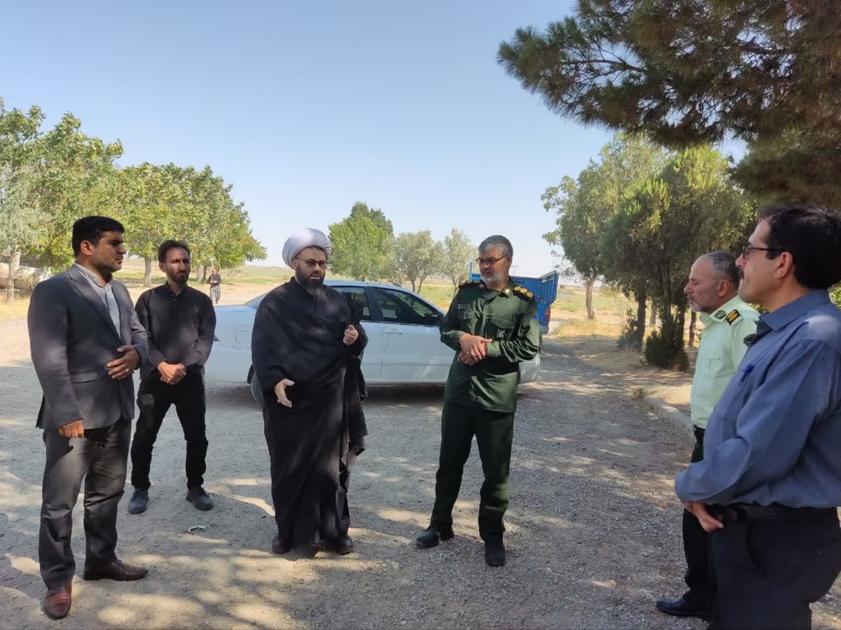 بازدید میدانی مسئولان شهرستان چهاربرج از مسیر پیادهروی اربعین حسینی