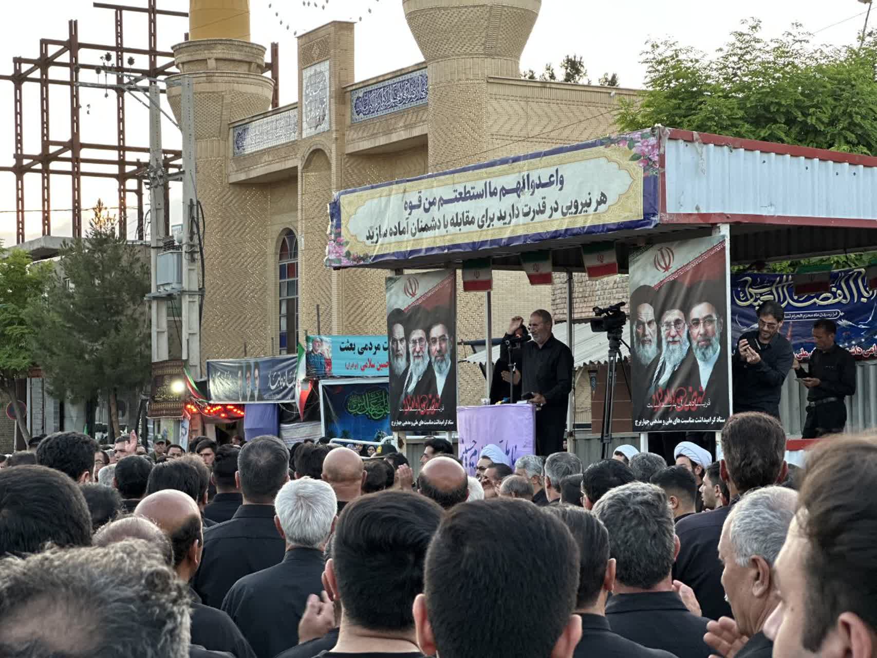 برگزاری مراسم عزاداری عصر عاشورا با حضور پرشور مردم و مسئولان در چهاربرج