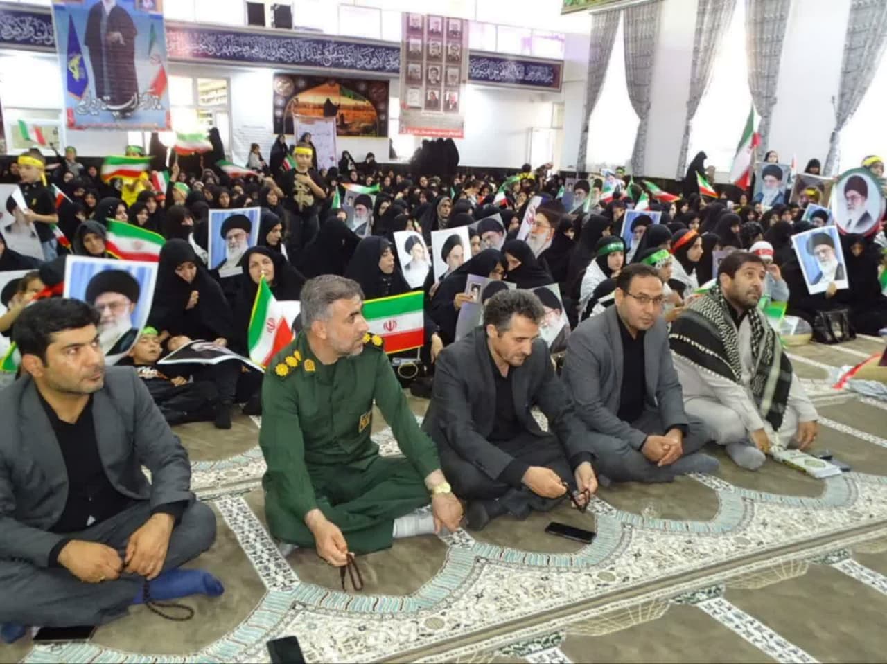 اجتماع عظیم زینبیون در شهرستان چهاربرج برگزار شد