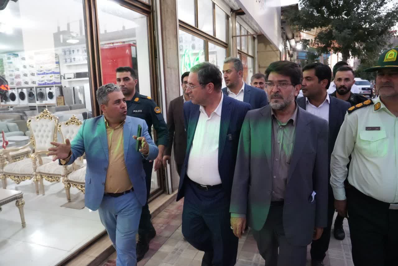 دیدار استاندار آذربایجان‌غربی با بازاریان و مردم شهرستان چهاربرج