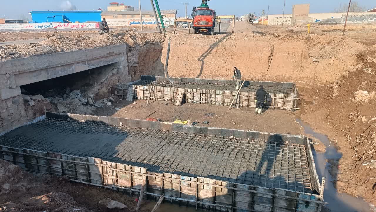 اتمام ساخت پل بلوار فیروزآباد / پیمانکار متخلف خلع ید شد