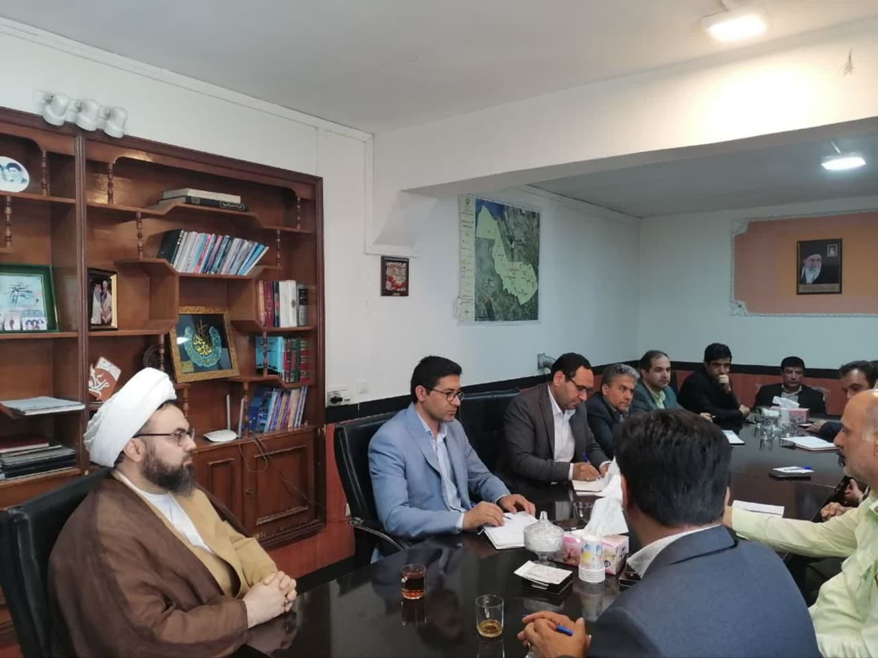 جلسه هماهنگی مراسمهای سوم خرداد و سالگرد ارتحال امام خمینی(ره) در چهاربرج برگزار شد