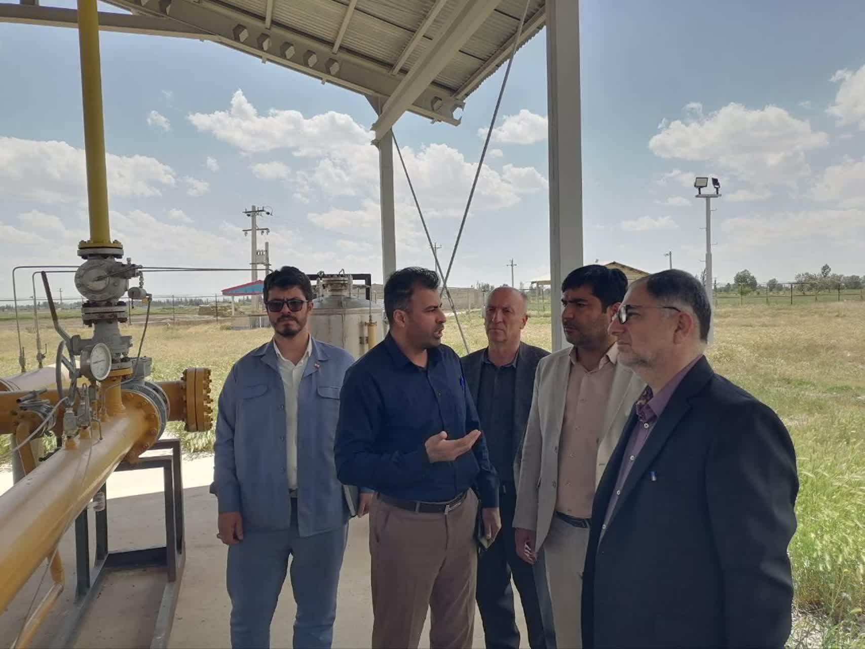 برگزاری جلسه شورای پدافند غیرعامل شهرستان چهاربرج / بازدید میدانی مدیرکل از تأسیسات گاز و سیلوی گندم