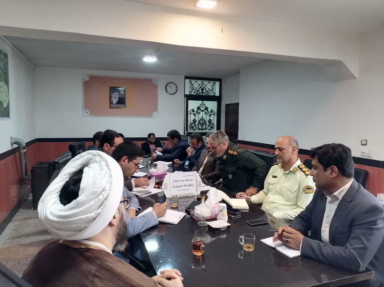 جلسه هماهنگی مراسمهای سوم خرداد و سالگرد ارتحال امام خمینی(ره) در چهاربرج برگزار شد