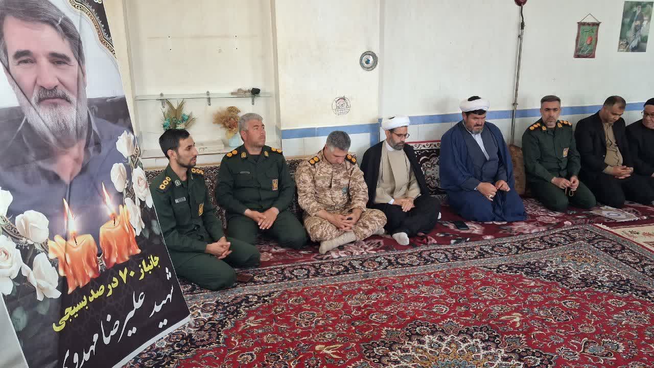 برگزاری آیین تجلیل از خانواده جانباز سرافراز، شهید «علیرضا مهدوی» در چهاربرج