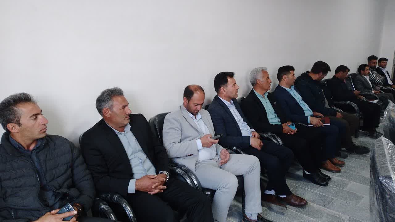 برگزاری جلسه مدیریت منابع آب در شهرستان چهاربرج