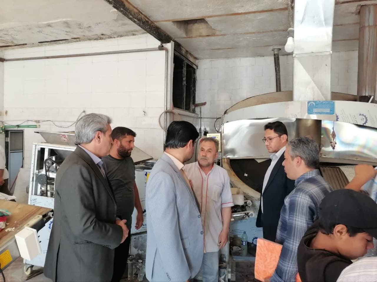 فرماندار چهاربرج: مشکلی در تامین نان و کالاهای اساسی شهرستان وجود ندارد