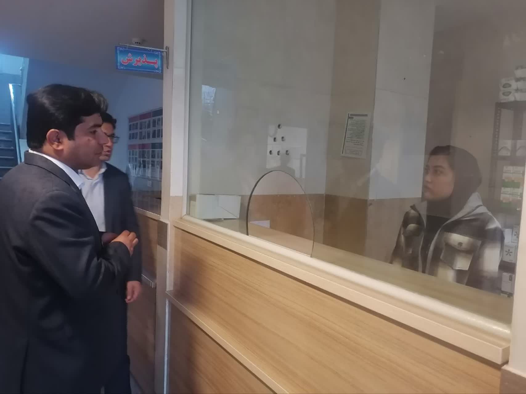 پیگیری مستمر مشکلات و گلایه های مردم تا حصول نتیجه