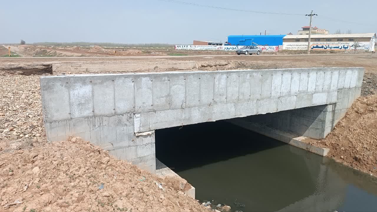 اتمام ساخت پل بلوار فیروزآباد / پیمانکار متخلف خلع ید شد