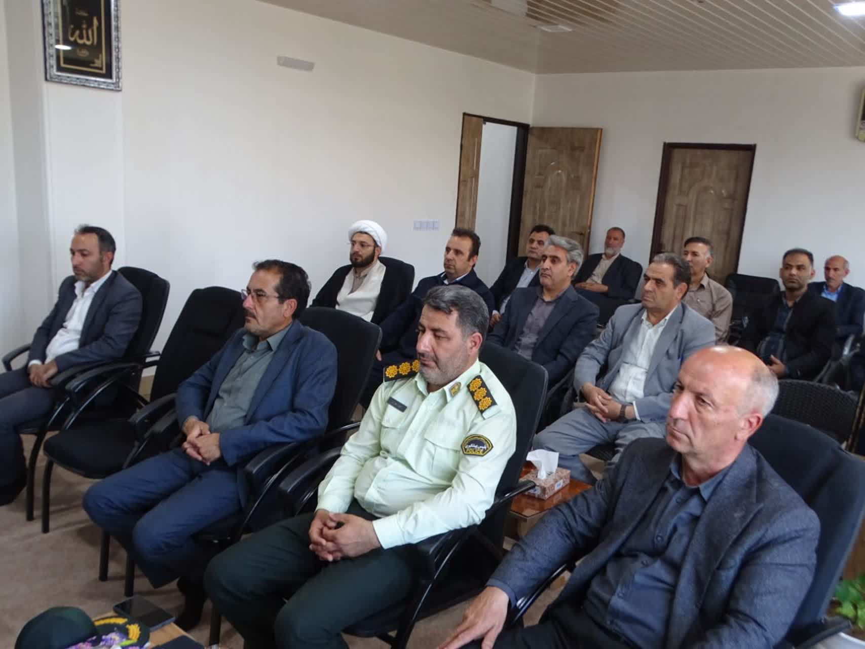جلسه شورای فرهنگ عمومی شهرستان چهاربرج با محوریت برنامه‌های دهه ولایت و ماه محرم برگزار شد