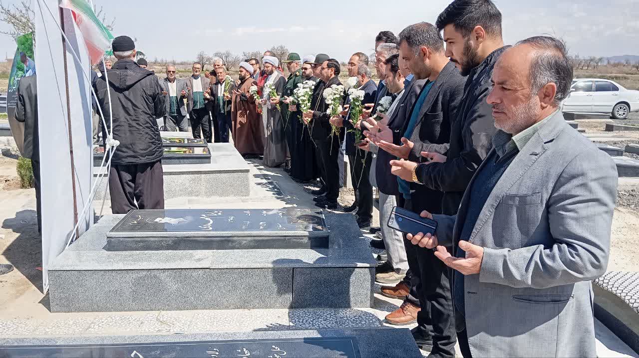 برگزاری پویش «سرو ایران» در روستای قپچاق شهرستان چهاربرج