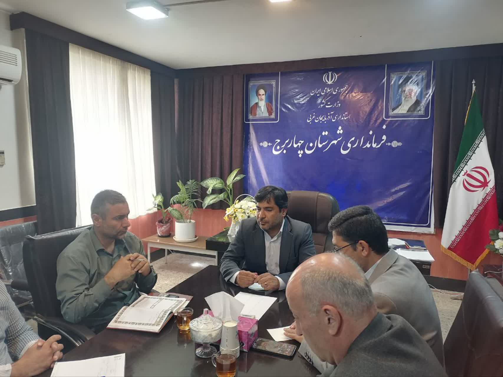 تاکید فرماندار چهاربرج بر برخورد قاطع با گرانفروشی و تشدید نظارتها بر بازار