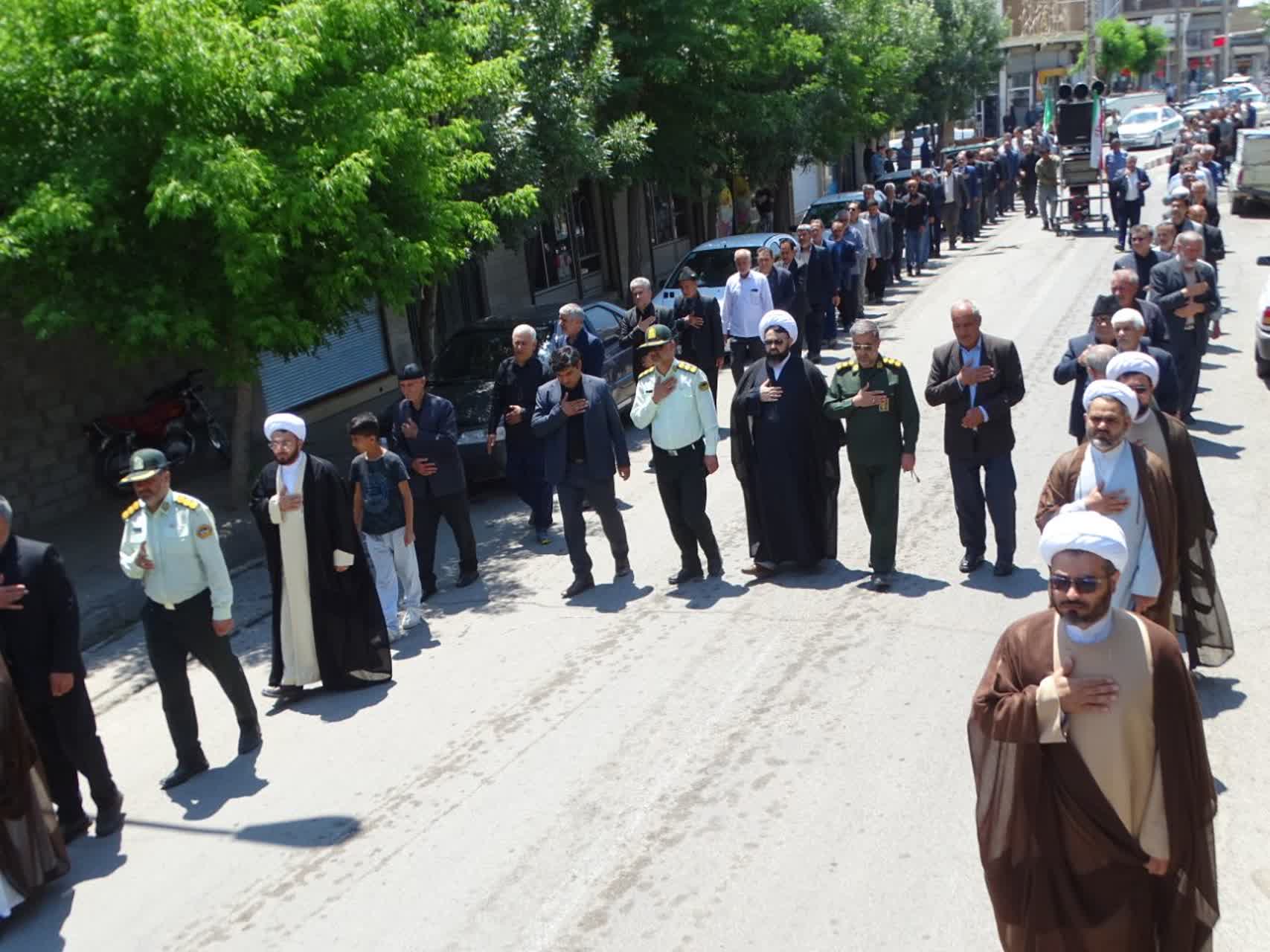 برگزاری آیین عزاداری سالگرد ارتحال امام خمینی (ره) در چهاربرج