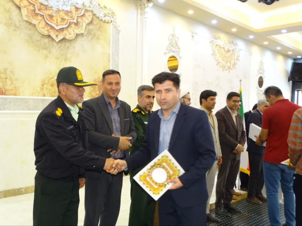 برگزاری مراسم گرامیداشت روز ملی شوراهای اسلامی و هفته کار و کارگر در شهرستان چهاربرج