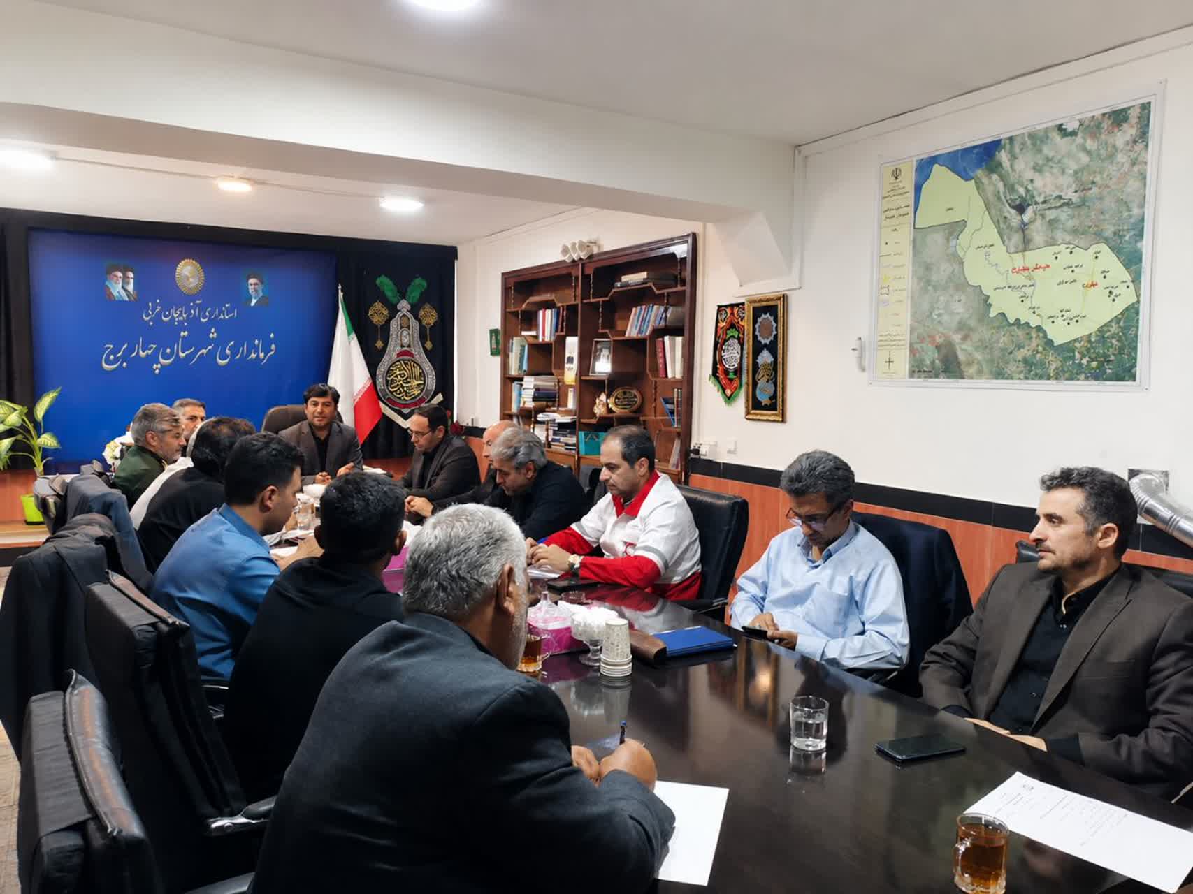 جلسه هماهنگی اعزام کاروان زائران چهاربرج به مراسم تشییع پیکر مطهر آیتاللهالعظمی خامنهای برگزار شد