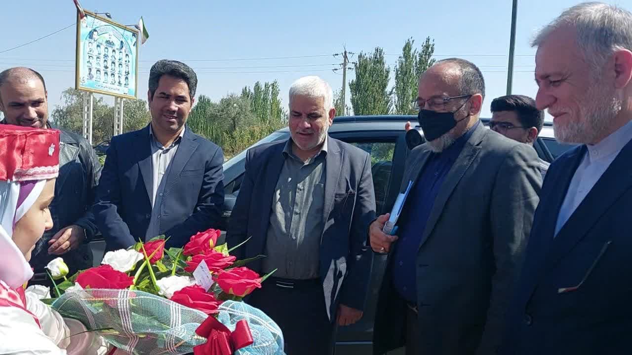 سفر مدیر کل امور مجلس و استان ها در سازمان اداری و استخدامی کشور به شهرستان چهاربرج