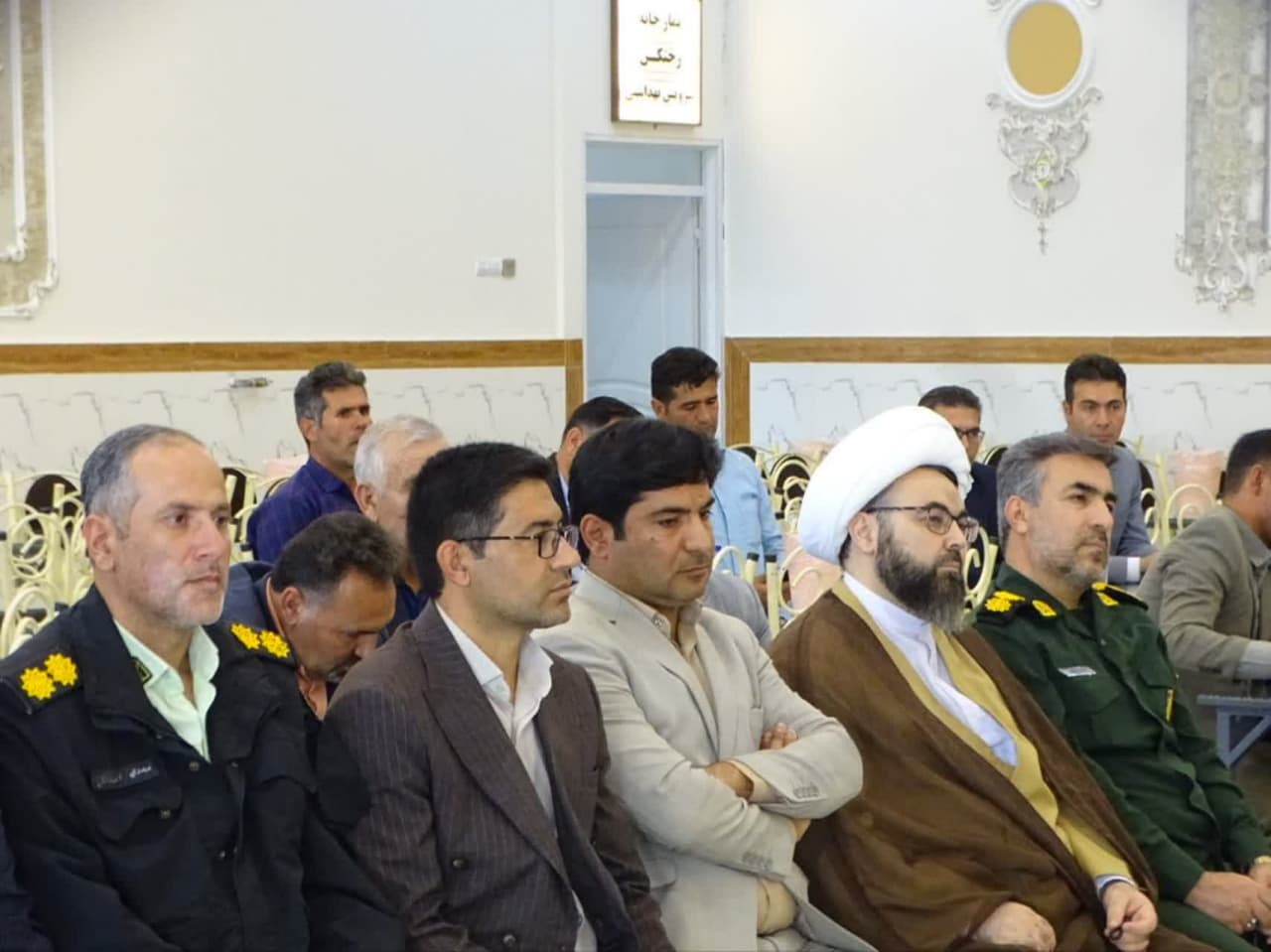 برگزاری مراسم گرامیداشت روز ملی شوراهای اسلامی و هفته کار و کارگر در شهرستان چهاربرج