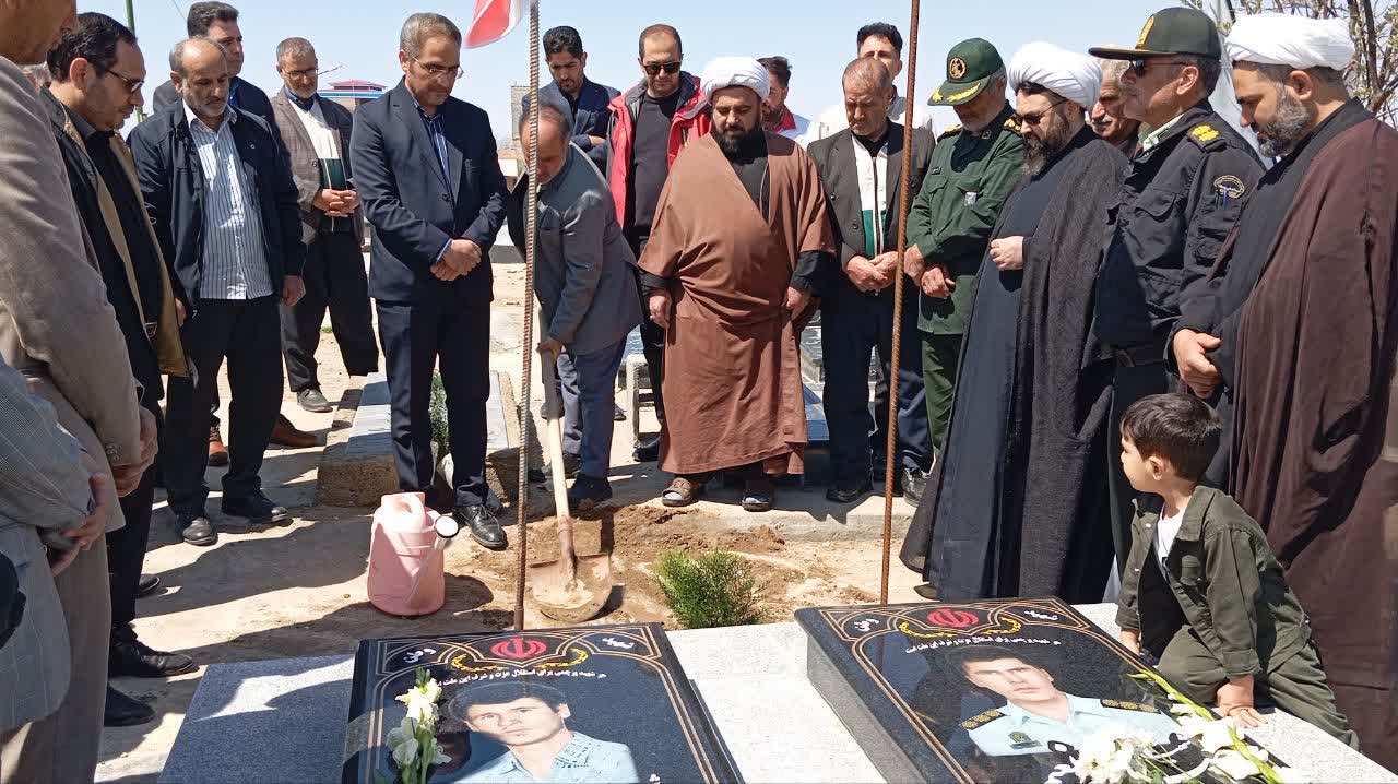 برگزاری پویش «سرو ایران» در روستای قپچاق شهرستان چهاربرج