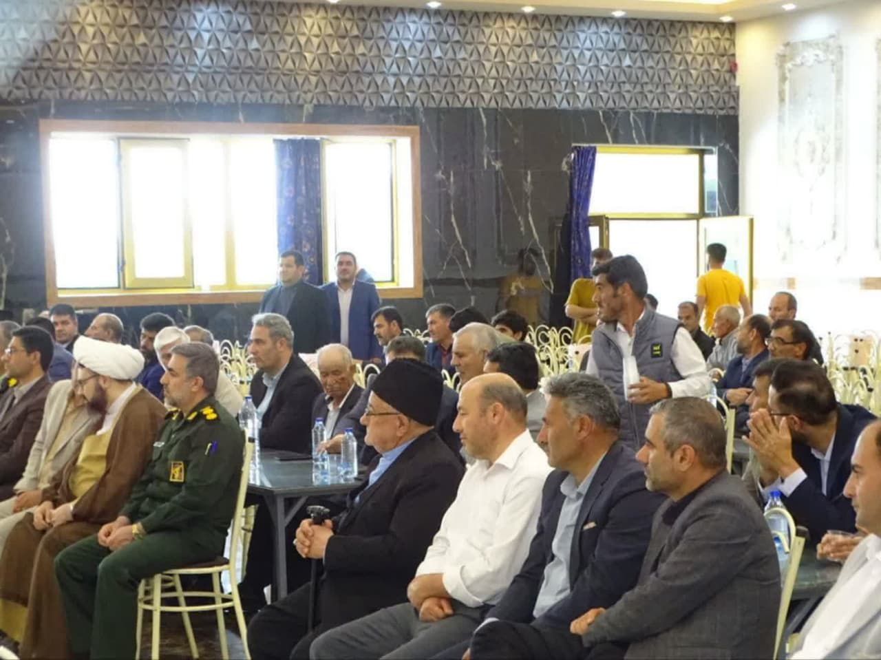 برگزاری مراسم گرامیداشت روز ملی شوراهای اسلامی و هفته کار و کارگر در شهرستان چهاربرج