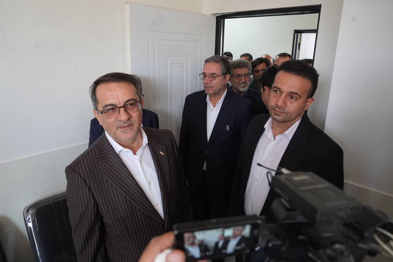 ساختمان فرمانداری و مجتمع اداری شهرستان چهاربرج به بهره‌برداری رسید