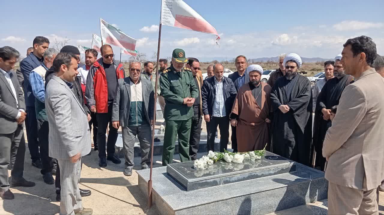 برگزاری پویش «سرو ایران» در روستای قپچاق شهرستان چهاربرج