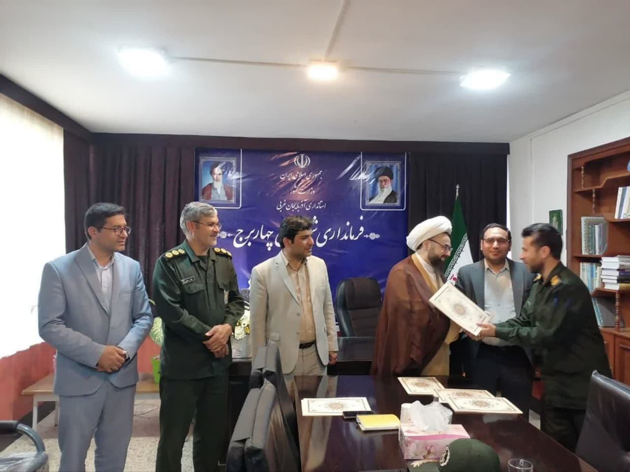 برگزاری جلسه هماهنگی ستاد بزرگداشت 12٬000 شهید استان(در قالب شهرستانی) در فرمانداری چهاربرج