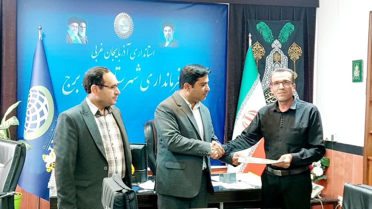نشست صمیمی فرماندار چهاربرج با اصحاب رسانه به مناسبت روز خبرنگار