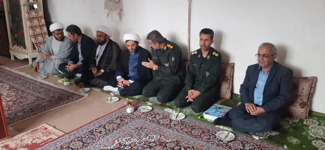 دیدار با خانواده های معظم شهید جاویدالاثر عبدالحسین الله بخش و شهید محمودزاده از روستای قپچاق