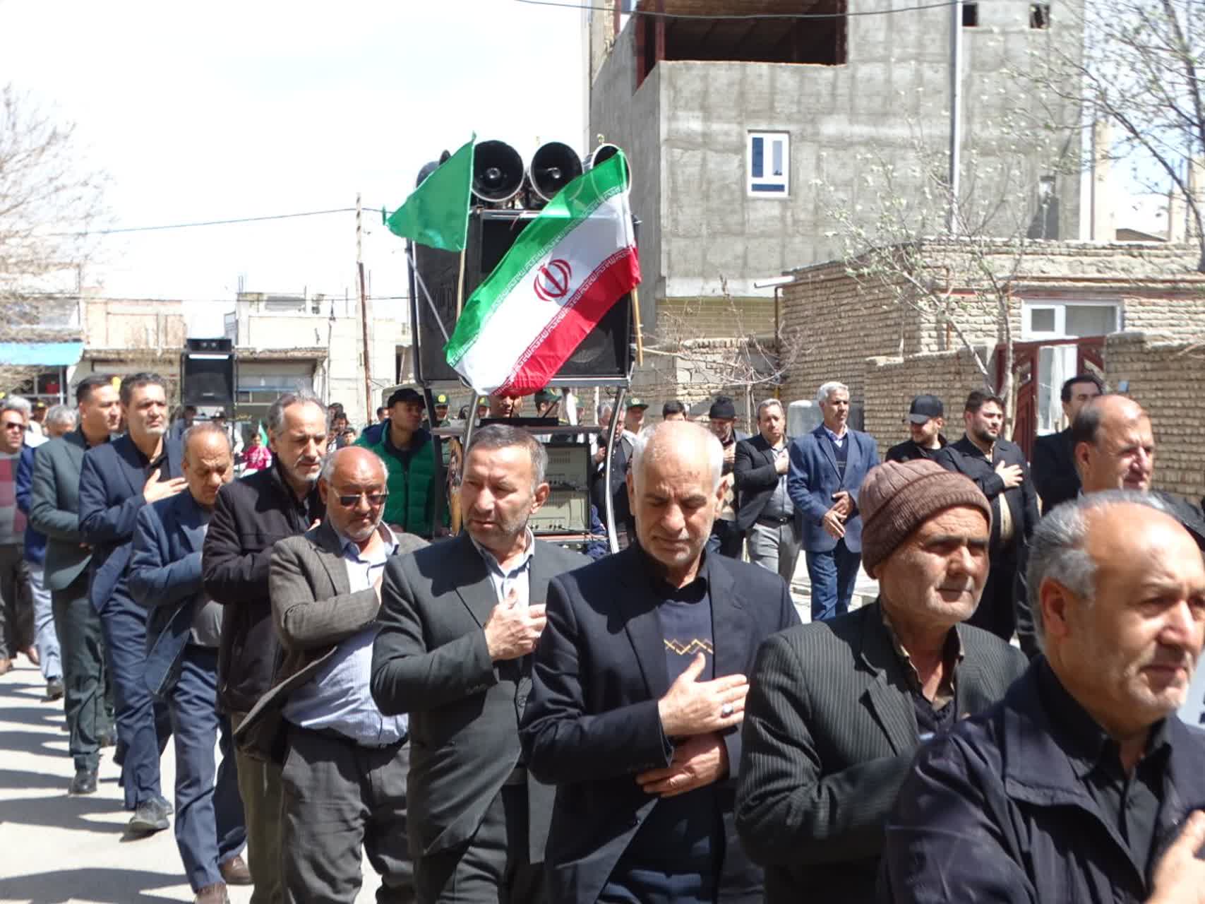 چهاربرج در سوگ «رهبر شهید» و شهدای مدرسه میناب