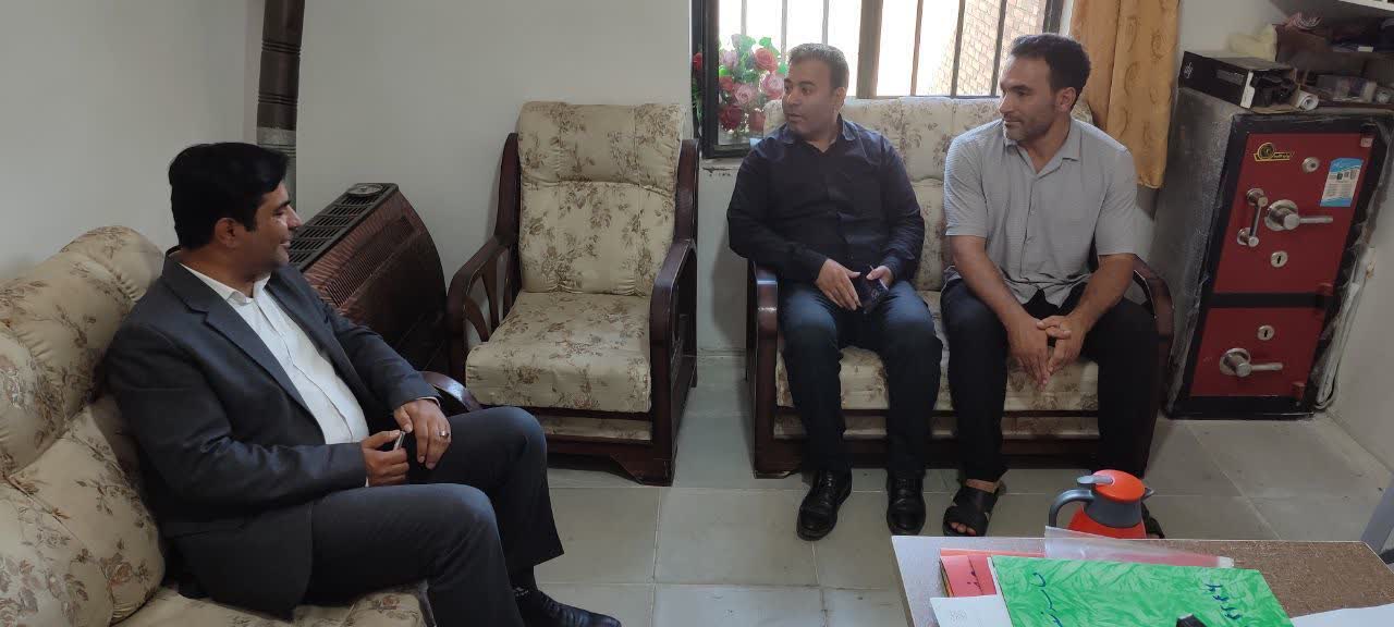 تاکید بر نظارت بر بازار و تکریم ارباب‌رجوع