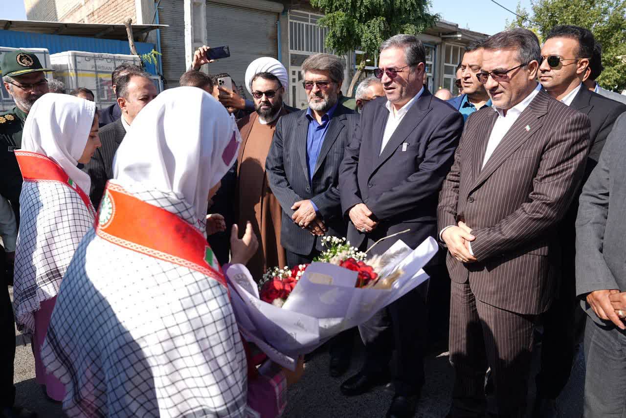 ساختمان فرمانداری و مجتمع اداری شهرستان چهاربرج به بهره‌برداری رسید