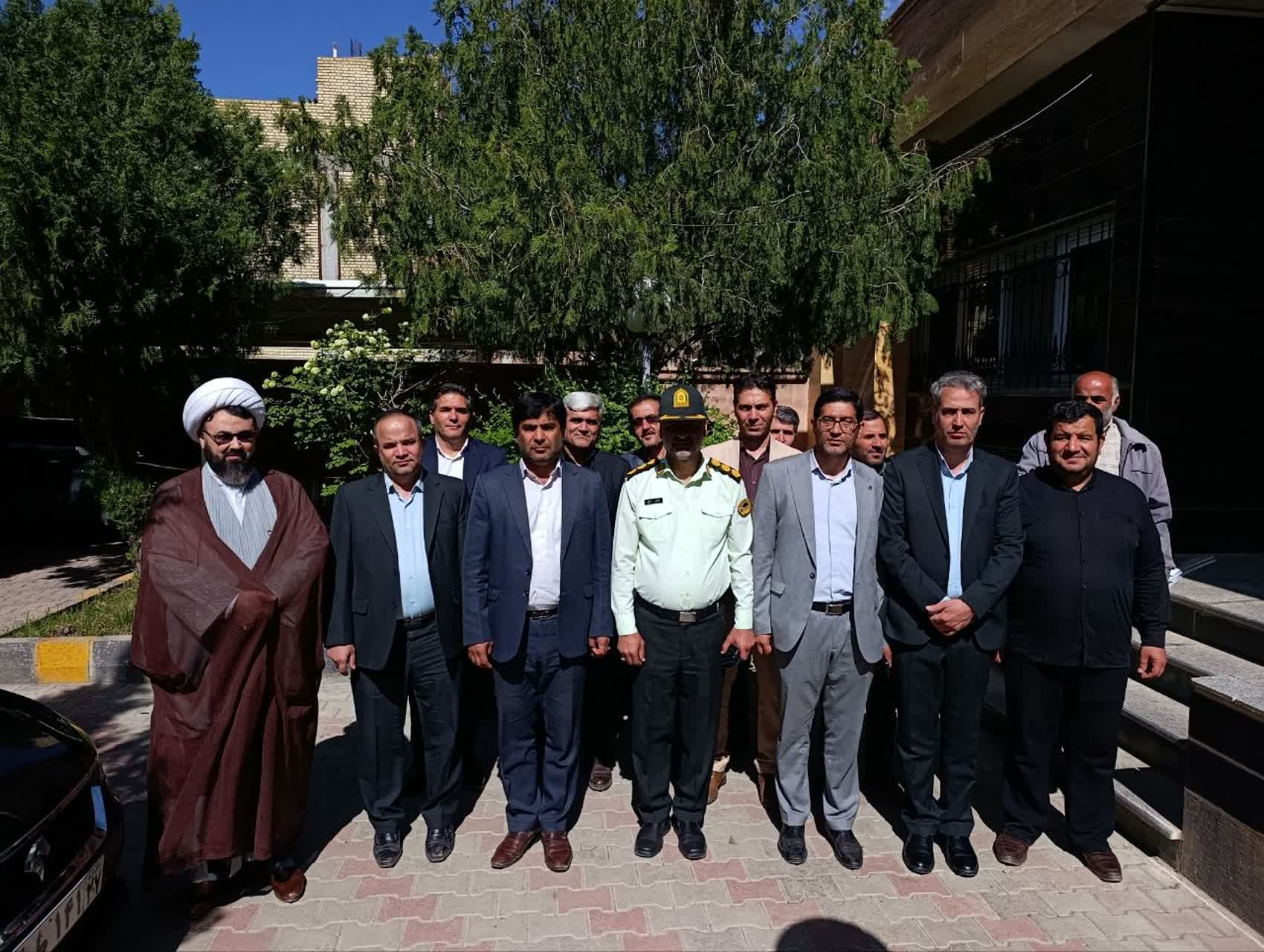 برگزاری مراسم تجلیل از اعضای شورای اسلامی شهر به مناسبت روز شوراها در شهرداری