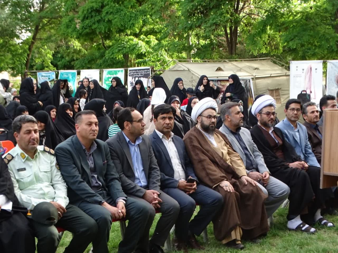 برگزاری جشن هفته ملی جمعیت در شهرستان چهاربرج با حضور خانوادهها و مسئولان ارشد شهرستان چهاربرج