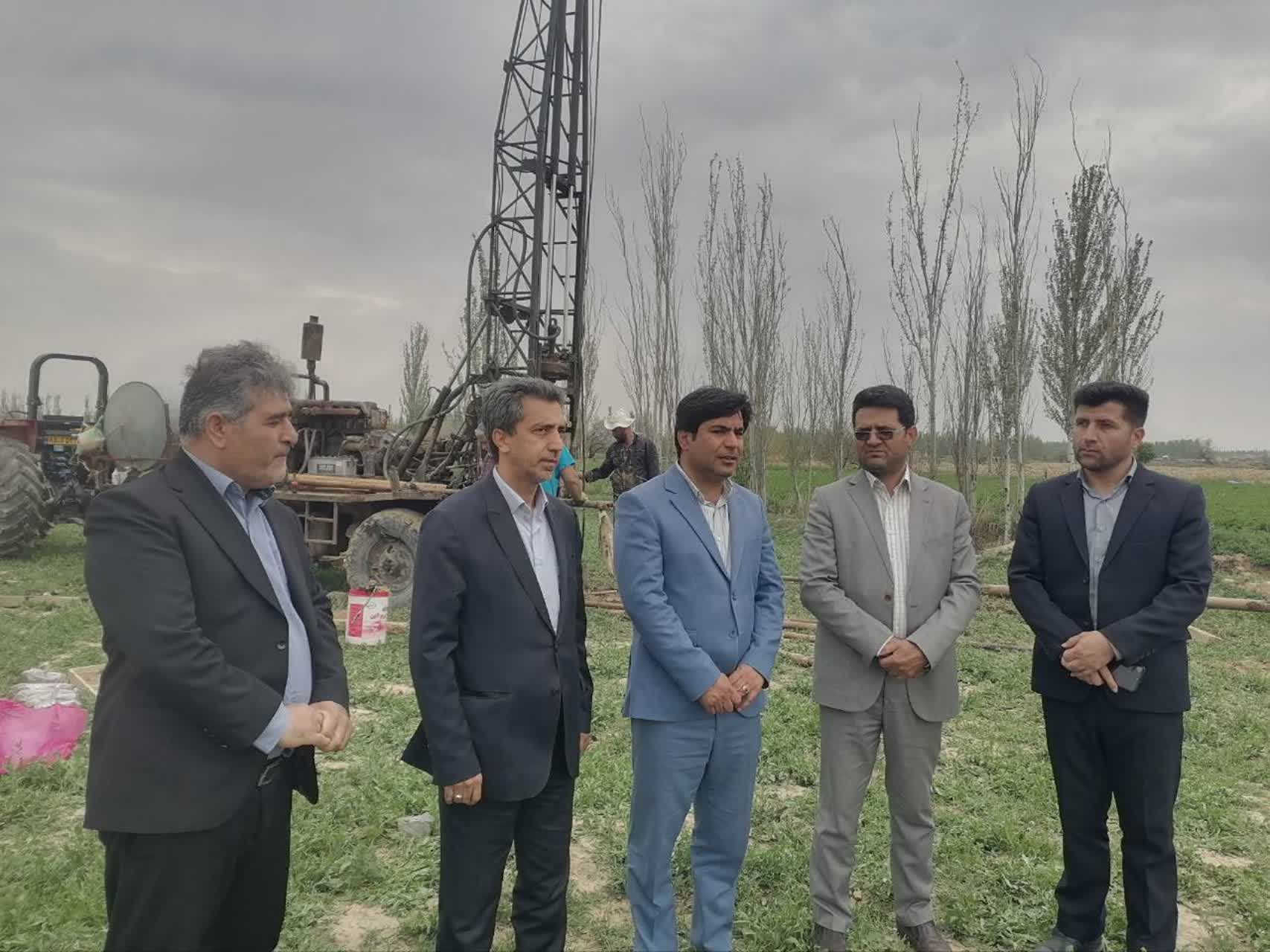 آغاز فاز اجرایی احداث بیمارستان 25 تختخوابی چهاربرج / تاکید فرماندار بر تسریع پروژه در صورت تامین اعتبار