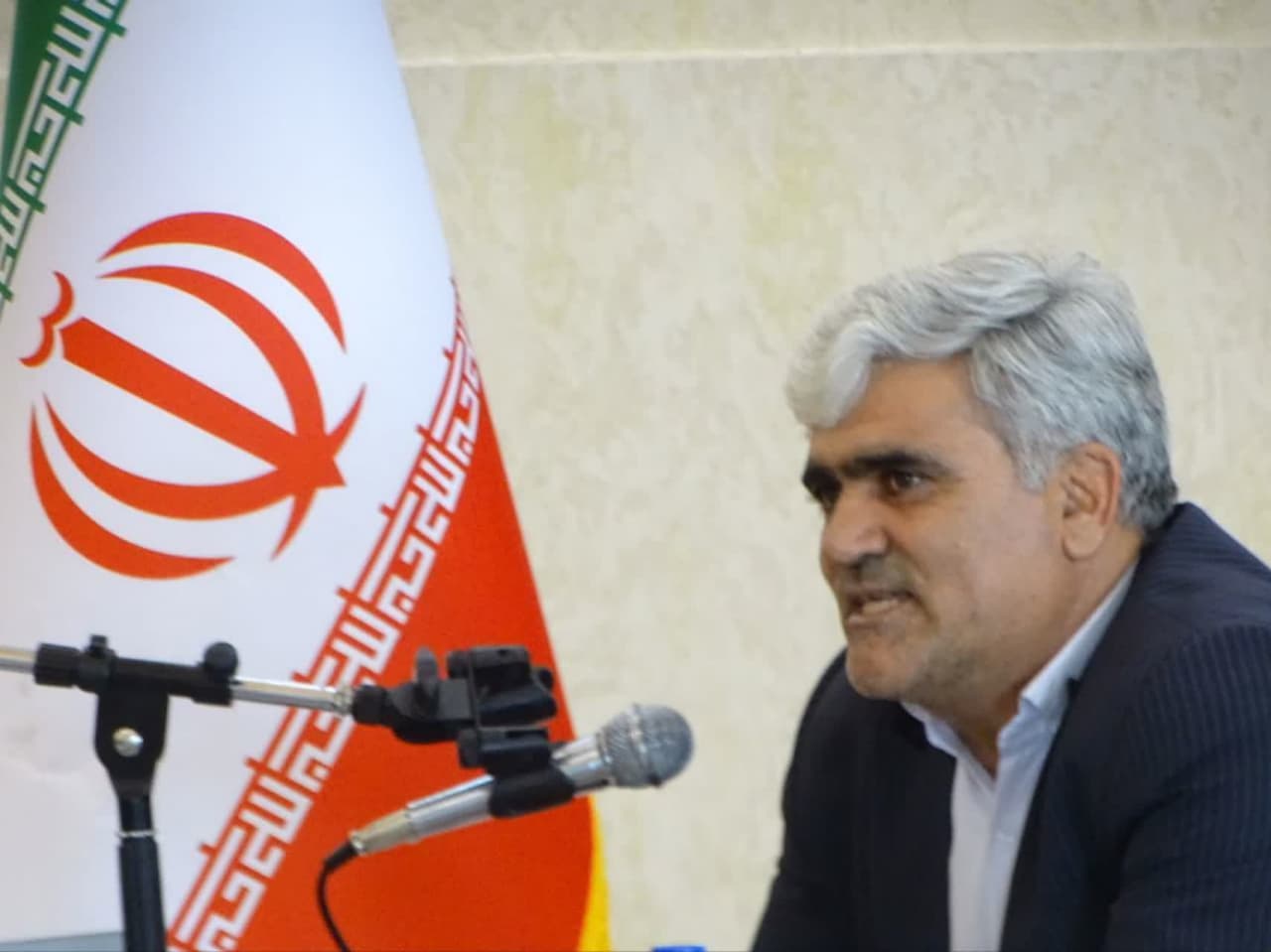 برگزاری مراسم گرامیداشت روز ملی شوراهای اسلامی و هفته کار و کارگر در شهرستان چهاربرج