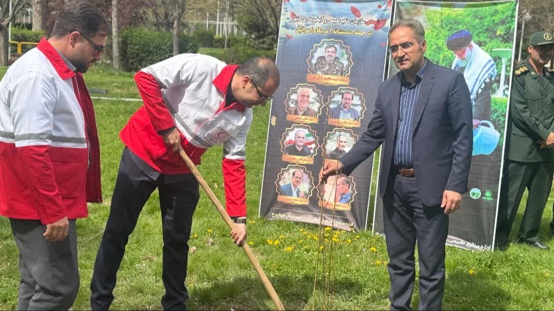 آیین غرس نهال و پیوستن به پویش ملی «سرو ایران» در شهرستان چهاربرج برگزار شد