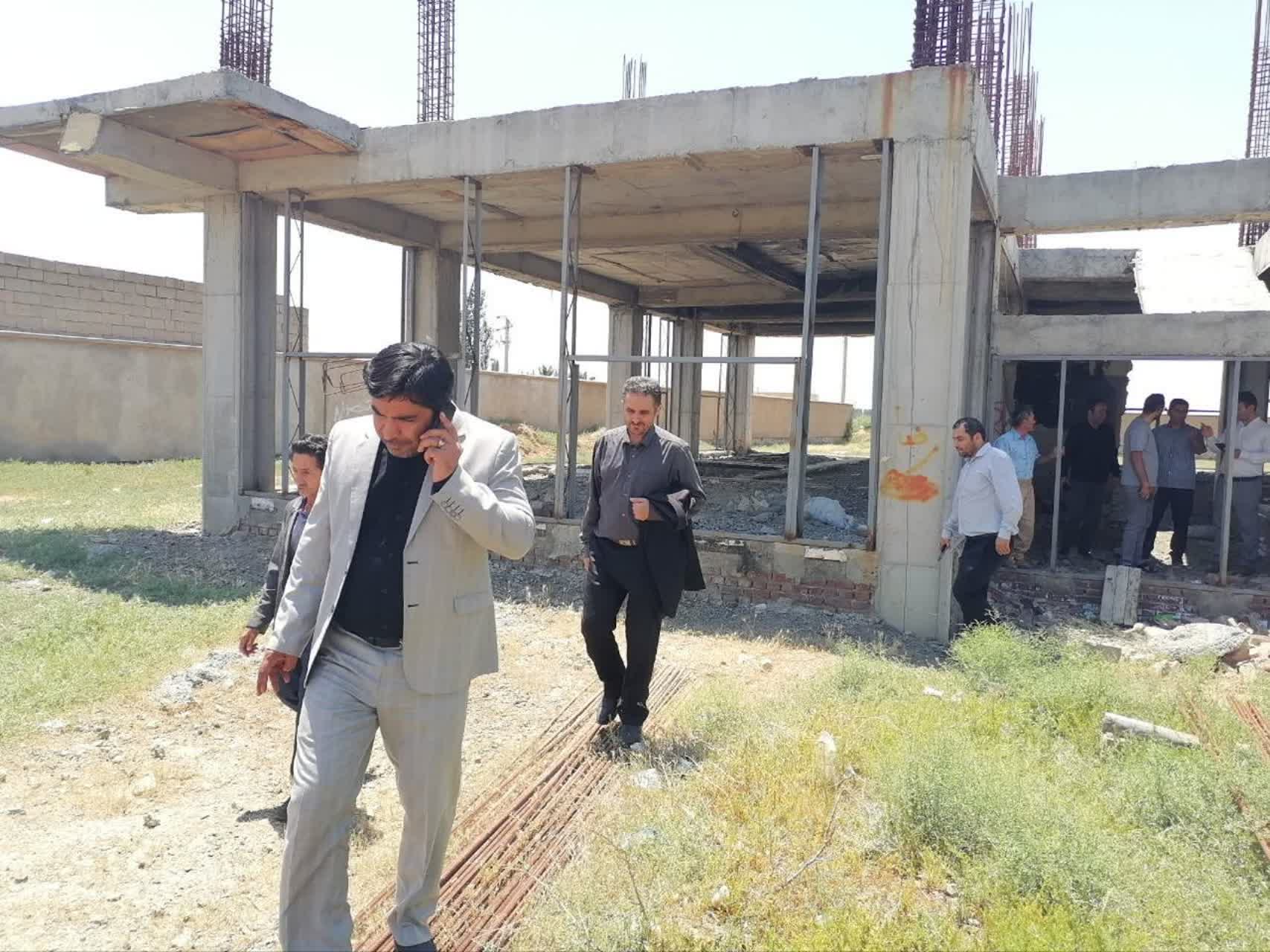 تکمیل مدرسه نیمهکاره روستای اسلامآباد از اولویتهای اصلی شهرستان است